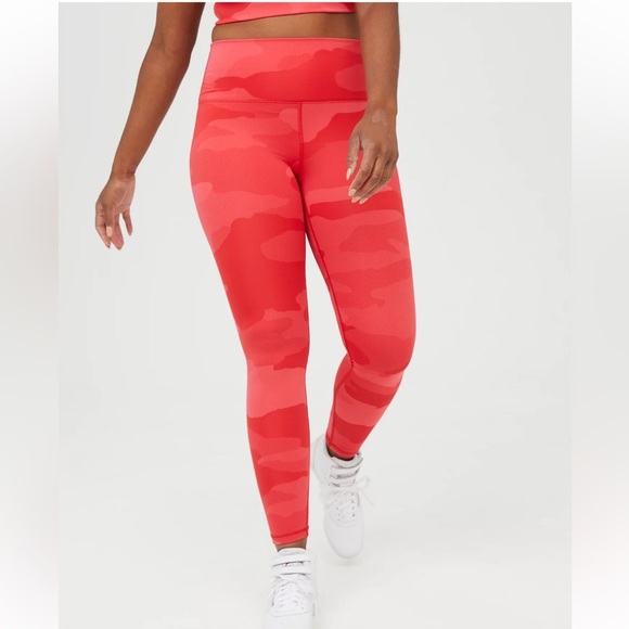 Aerie OFFLINE camo leggings Pink red High-Waisted Leggings - Picture 1 of 10